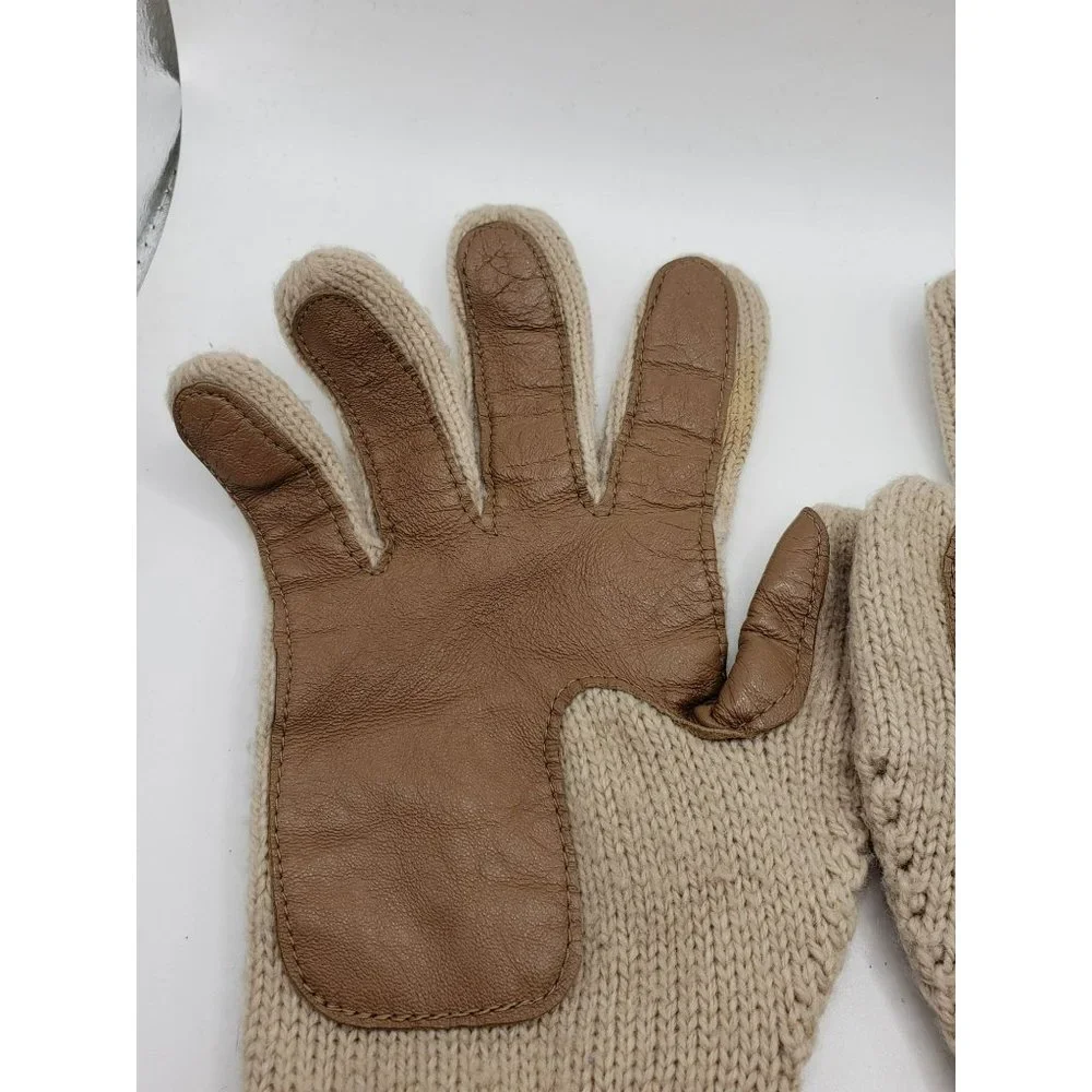 Womens soft tan brown knit WINTER GLOVES one size fits most SOFT‎ WARM